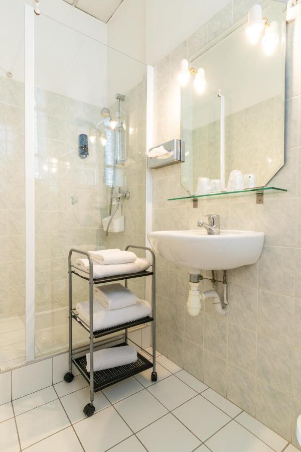 Hotel Des Bains Aix-les-Bains Dış mekan fotoğraf