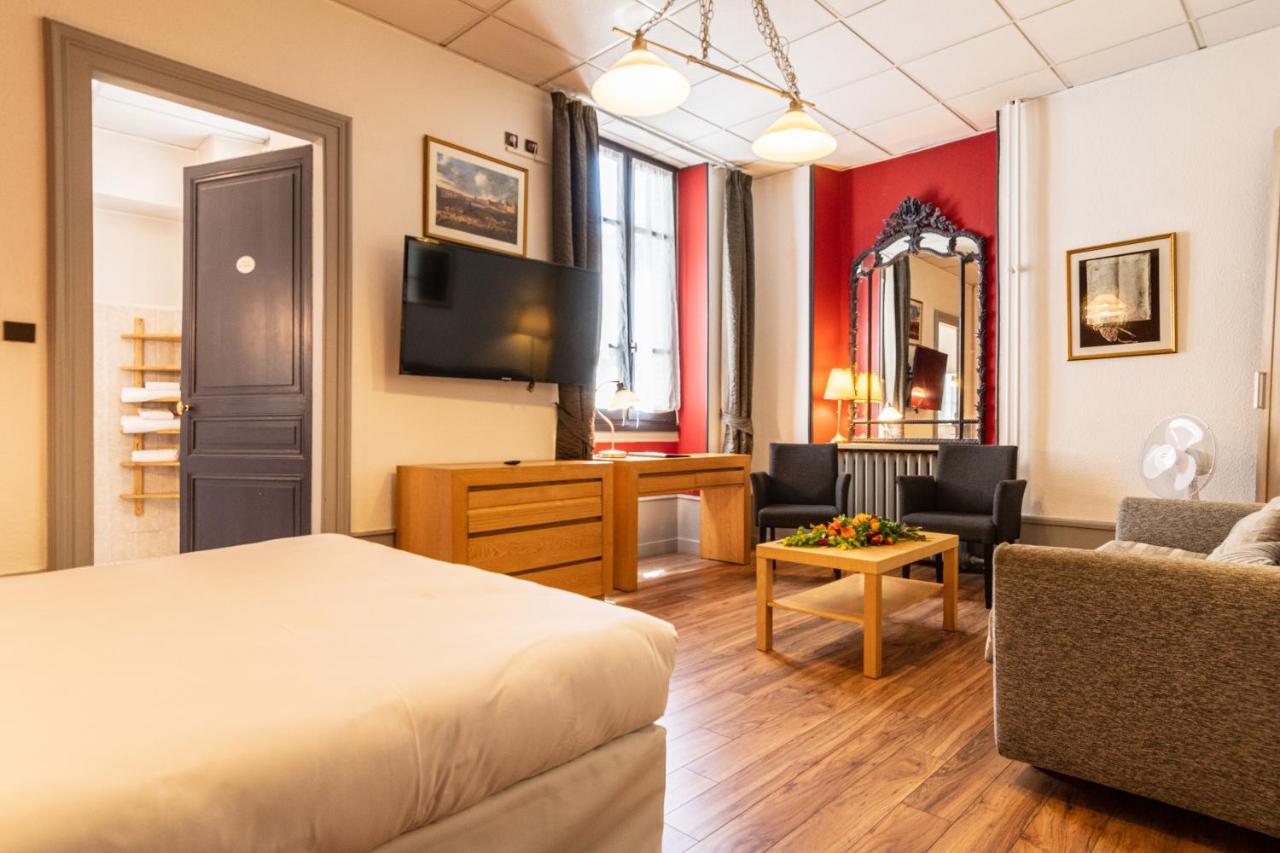 Hotel Des Bains Aix-les-Bains Dış mekan fotoğraf
